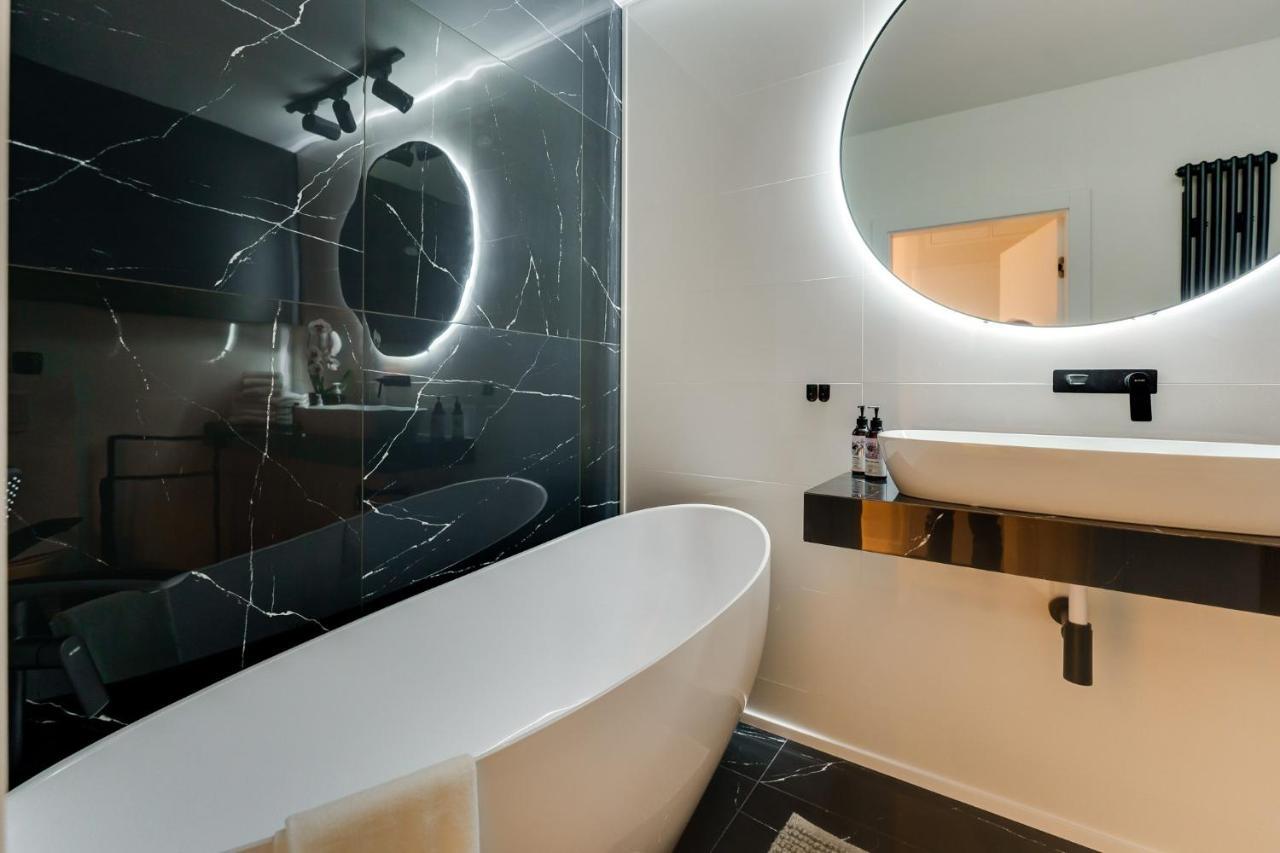 Apartament Deluxe Black Orchid Baltic Concept Дзвижино Экстерьер фото